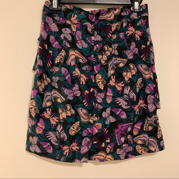 NWOT|Ruffle Skirt with butterfly Pattern - Picture 3 of 16
